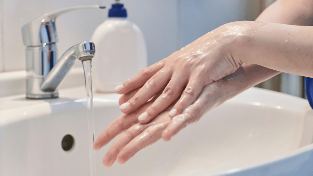 赤ちゃんの目のトラブル：結膜炎の見分け方と対応方法