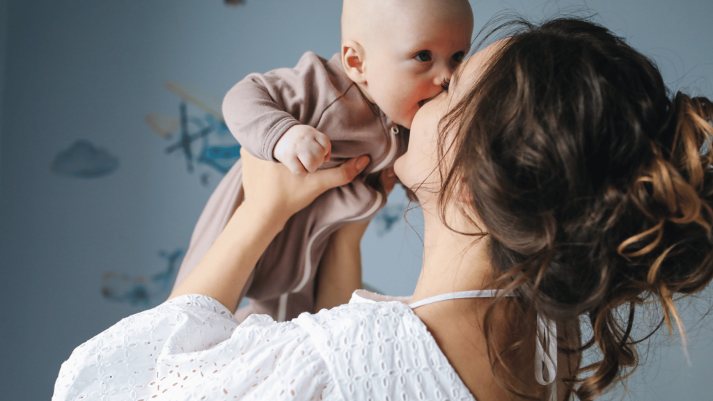 赤ちゃんの目の異常: 原因、症状、対処法と専門家のアドバイス