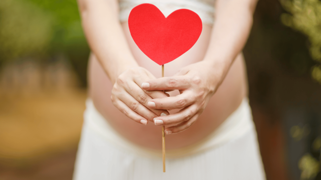 日本の産休ガイド: 申請方法から手当、男性の権利まで徹底解説