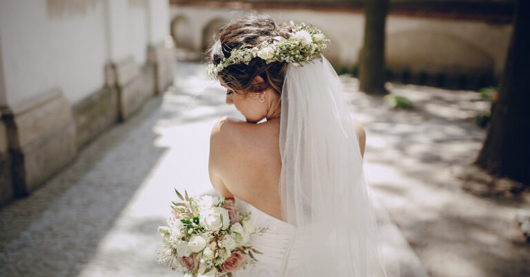 結婚前の大切な一歩：ブライダルチェックで見るべきE2とPのホルモン値